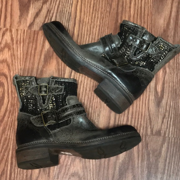 Cinti Boots - Picture 1 of 4